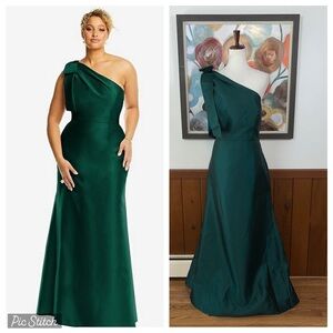 ALFRED SUNG One-Shoulder Emerald Green Satin Gown